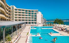 Феста Панорама Хотел